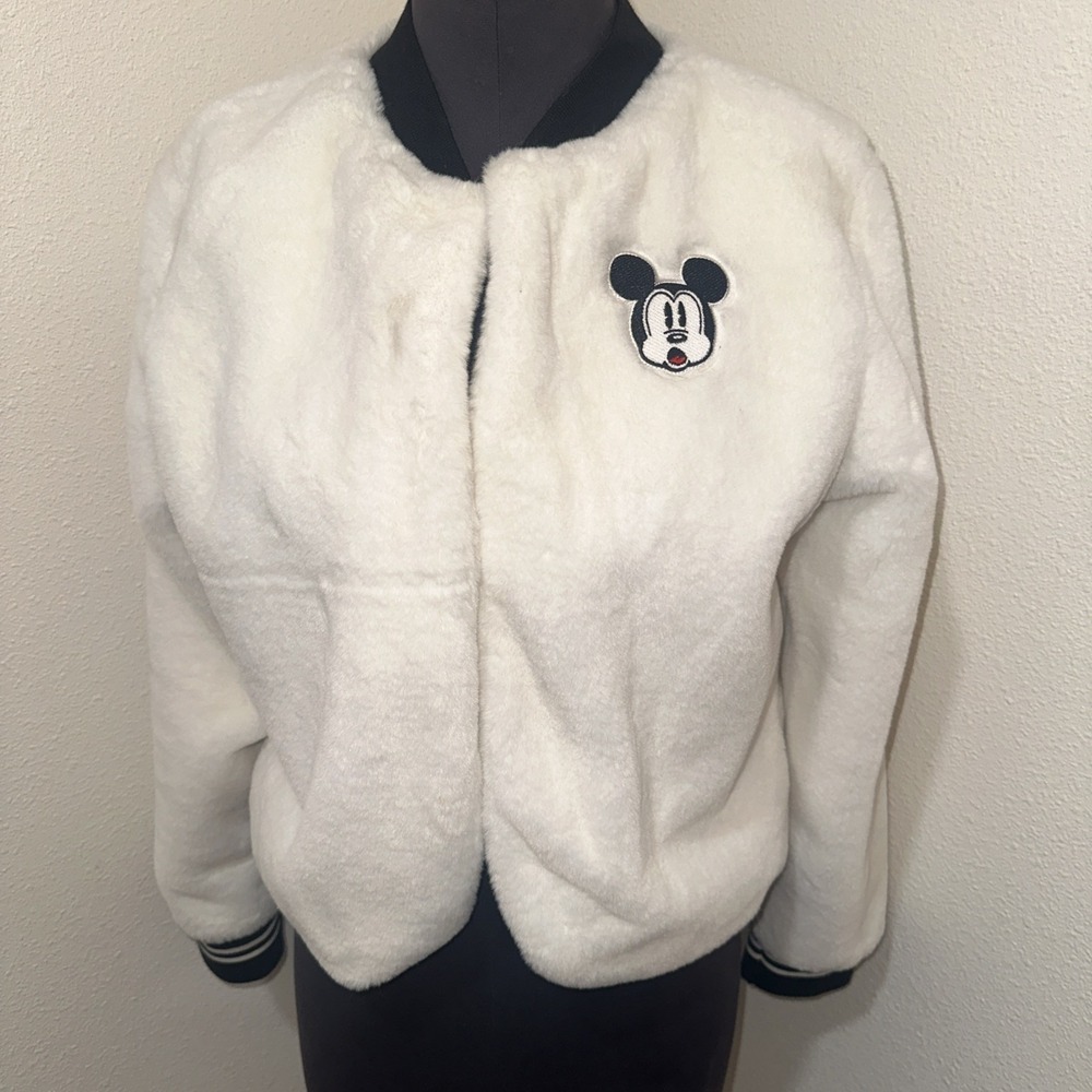 Disney Mickey Mouse White Fluffy Soft Faux Fur Lined Jacket Sweater Size‎ M